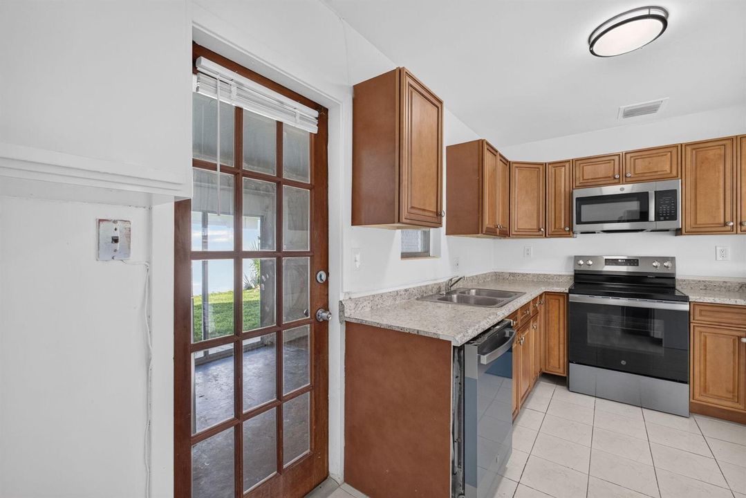 18-web-or-mls-5D1A3783