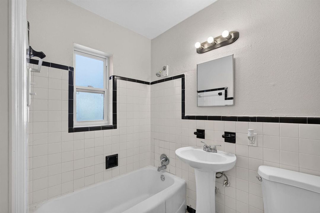 55-web-or-mls-5D1A3902