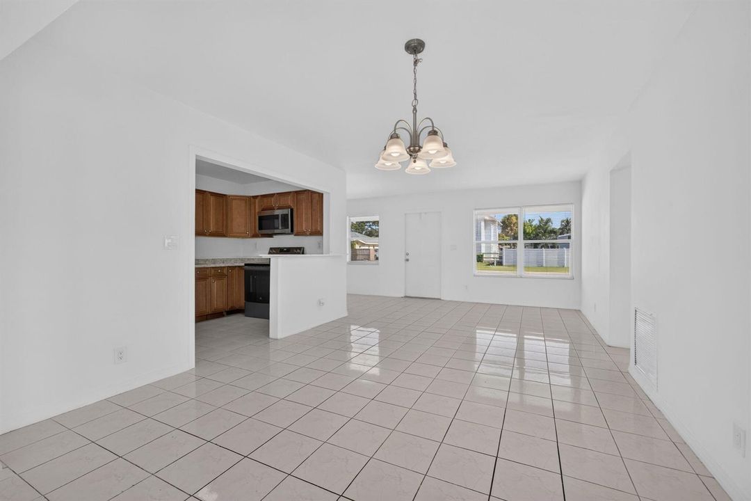 11-web-or-mls-5D1A3747