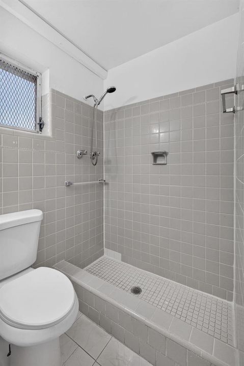 25-web-or-mls-5D1A3817