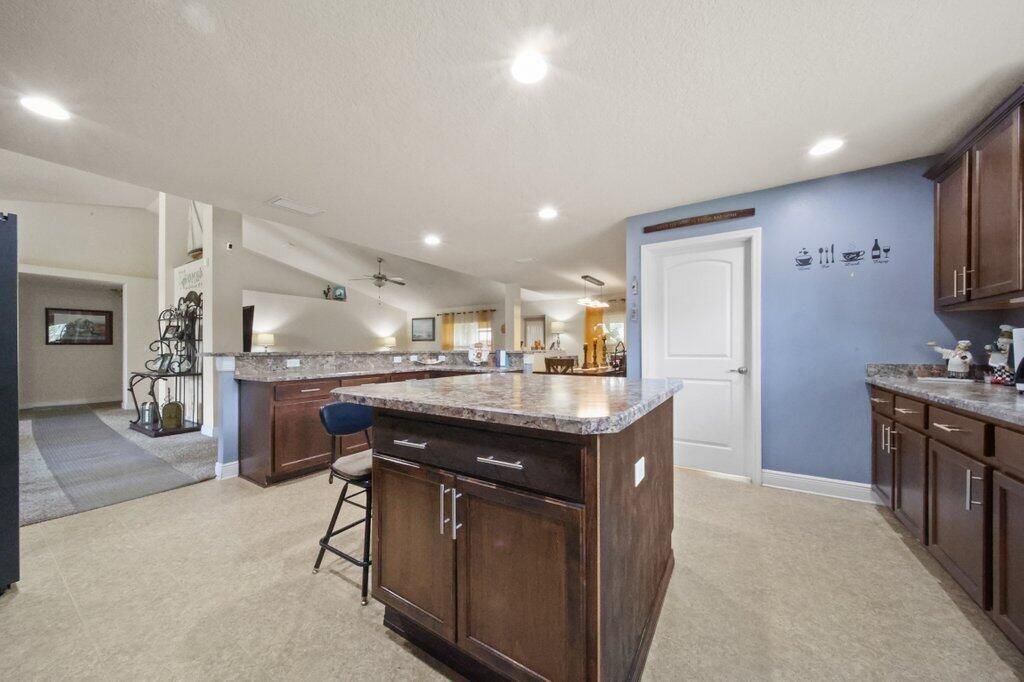 kitchen3.jpg-SMALL