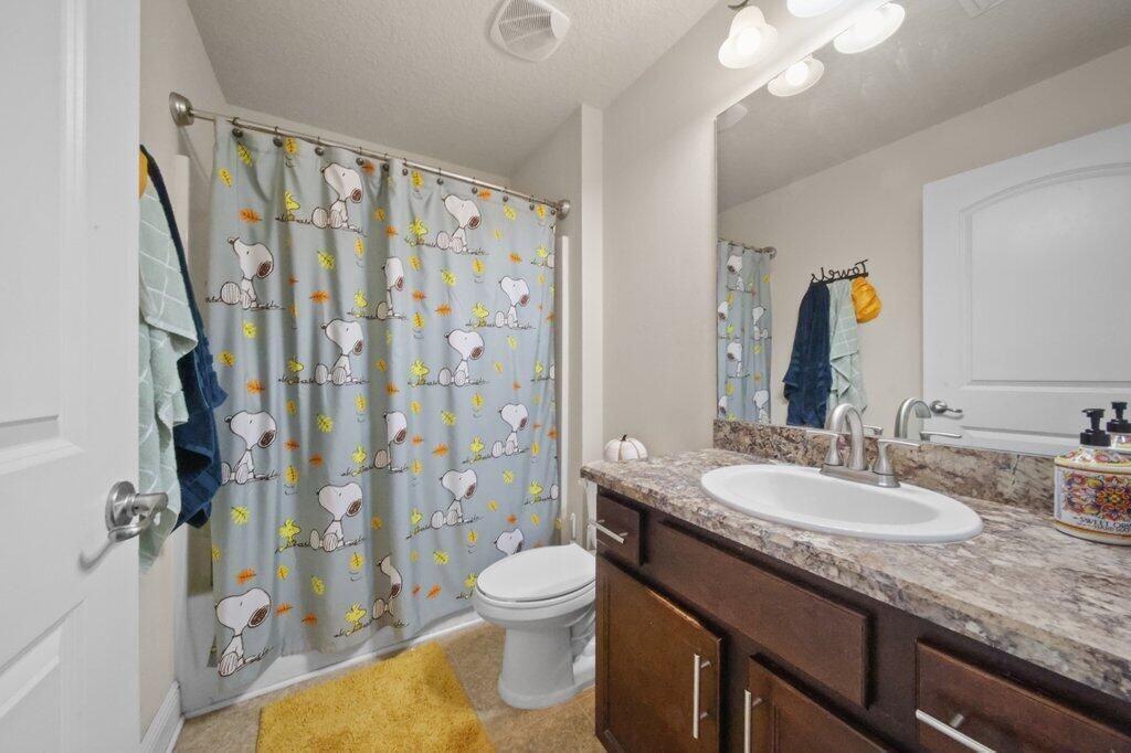 guestbath1.jpg-SMALL