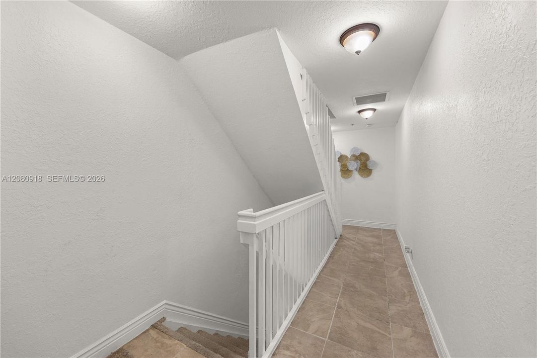 For Sale: $349,999 (3 beds, 2 baths, 2050 Square Feet)