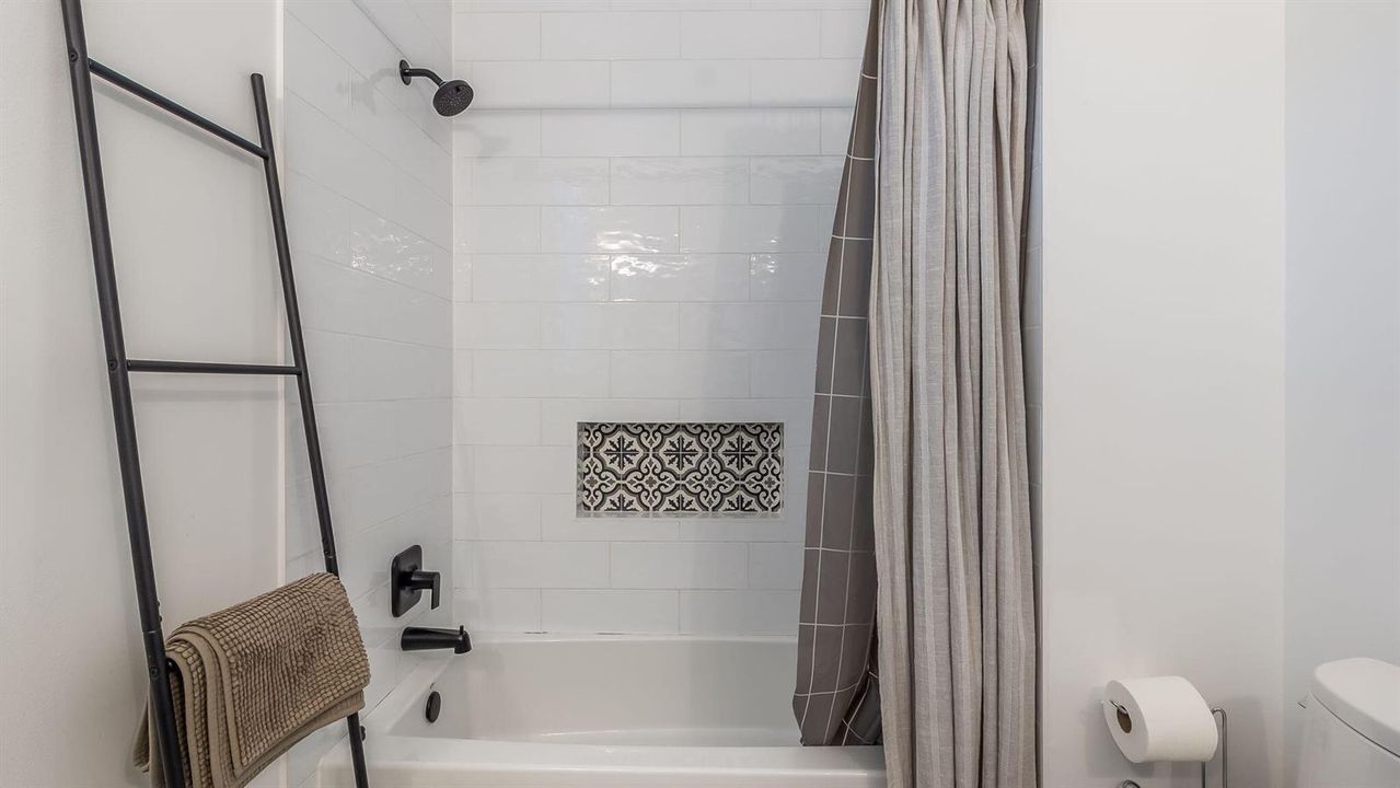 Full Bath