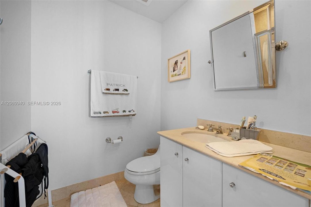 For Rent: $18,000 (2 beds, 2 baths, 1595 Square Feet)
