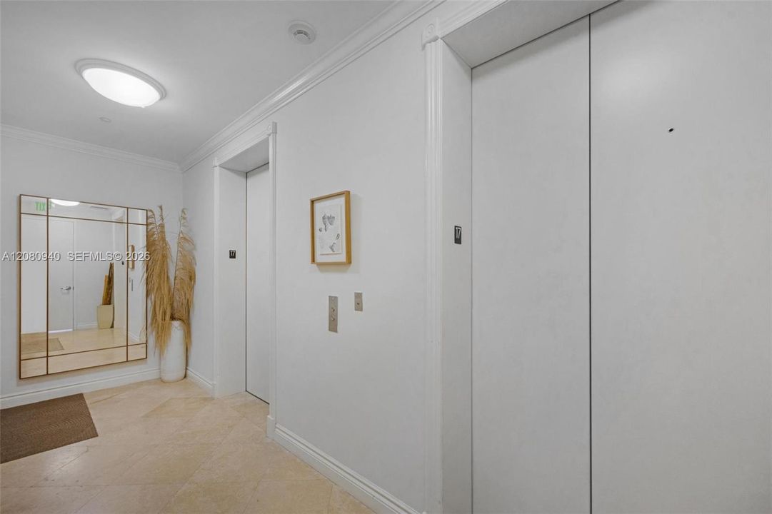 For Rent: $18,000 (2 beds, 2 baths, 1595 Square Feet)