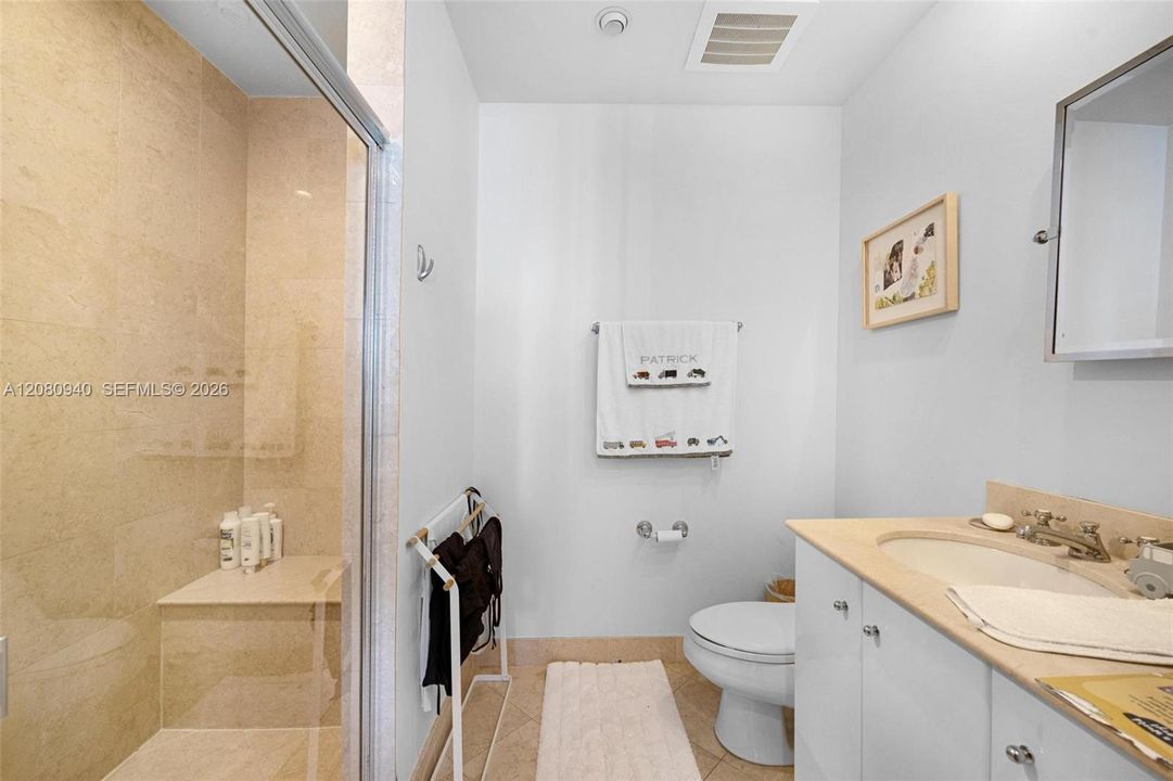 Bathroom for bedroom 2
