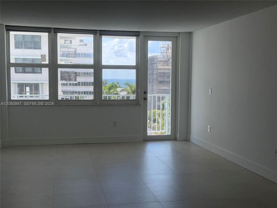 В аренду: $2,750 (1 спален, 1 ванн, 845 Квадратных фут)