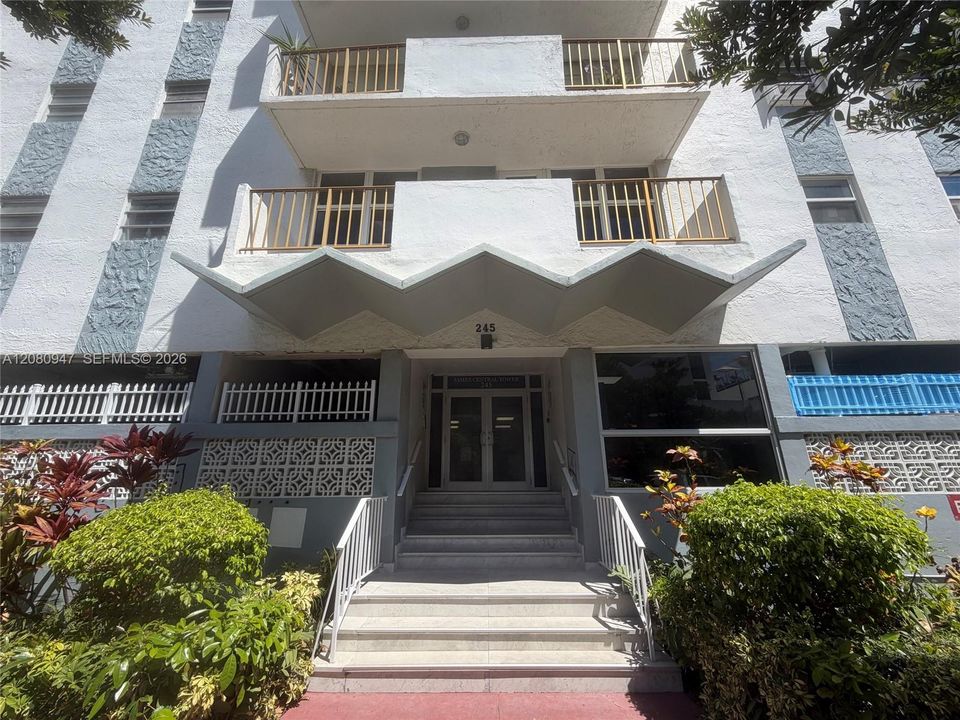 В аренду: $2,750 (1 спален, 1 ванн, 845 Квадратных фут)