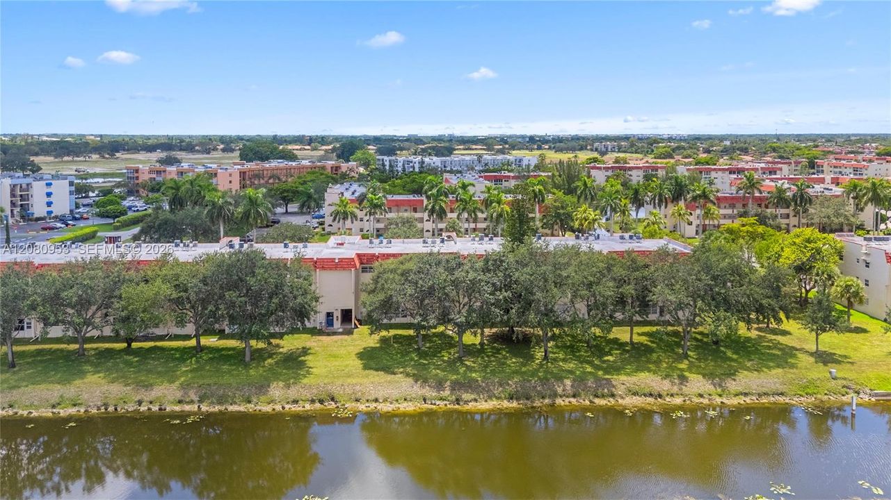 For Sale: $75,000 (1 beds, 1 baths, 640 Square Feet)