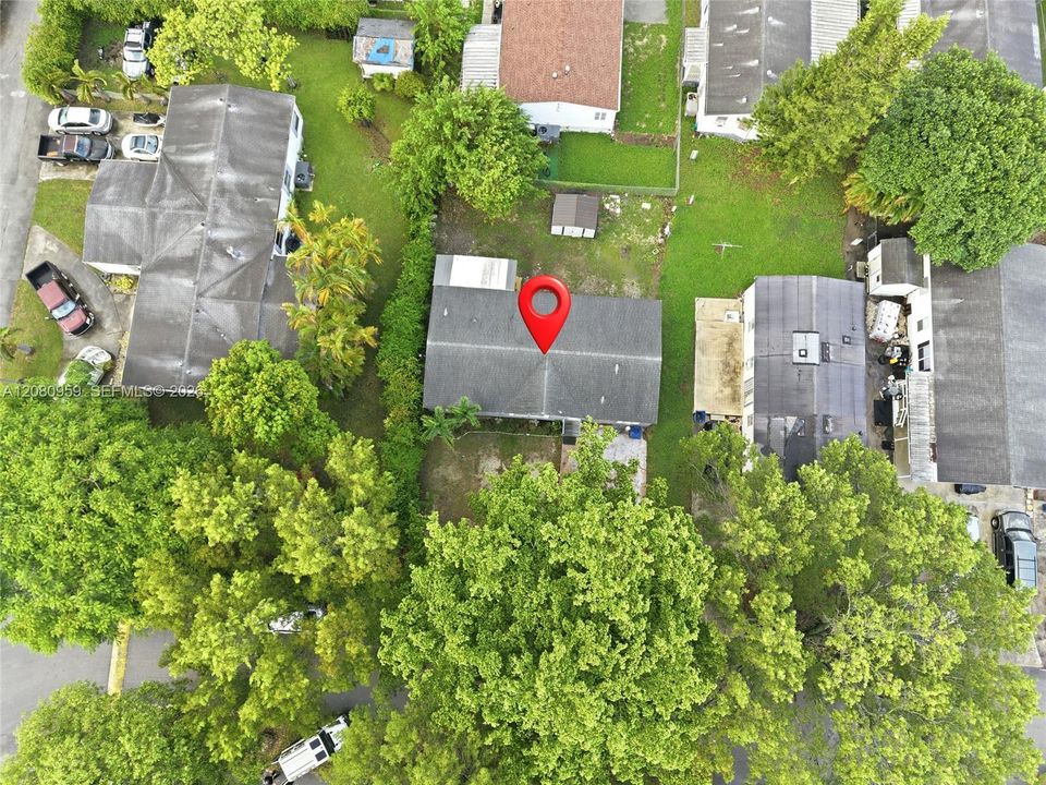 For Sale: $275,000 (4 beds, 2 baths, 1430 Square Feet)