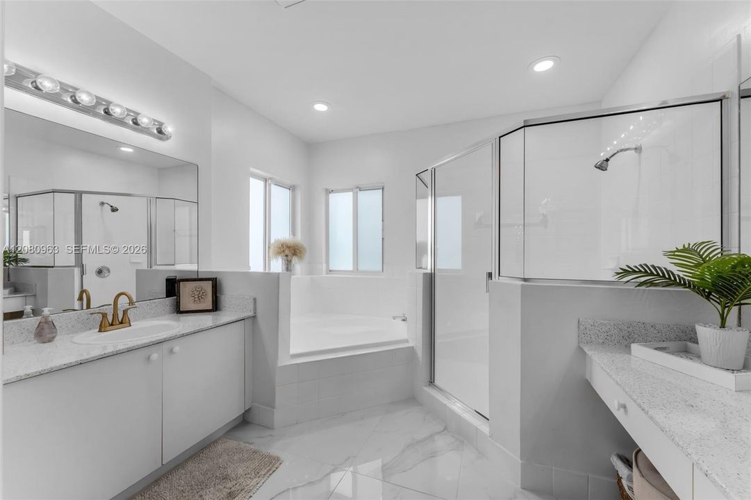For Sale: $875,000 (4 beds, 3 baths, 2500 Square Feet)