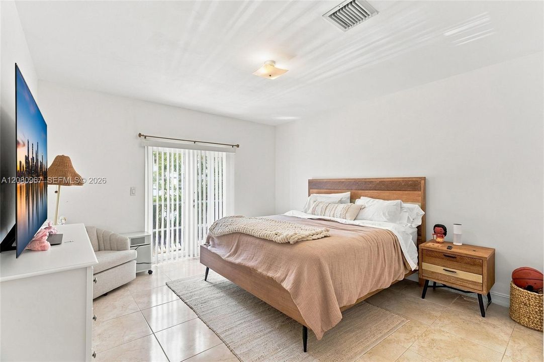 For Rent: $5,000 (4 beds, 3 baths, 3058 Square Feet)
