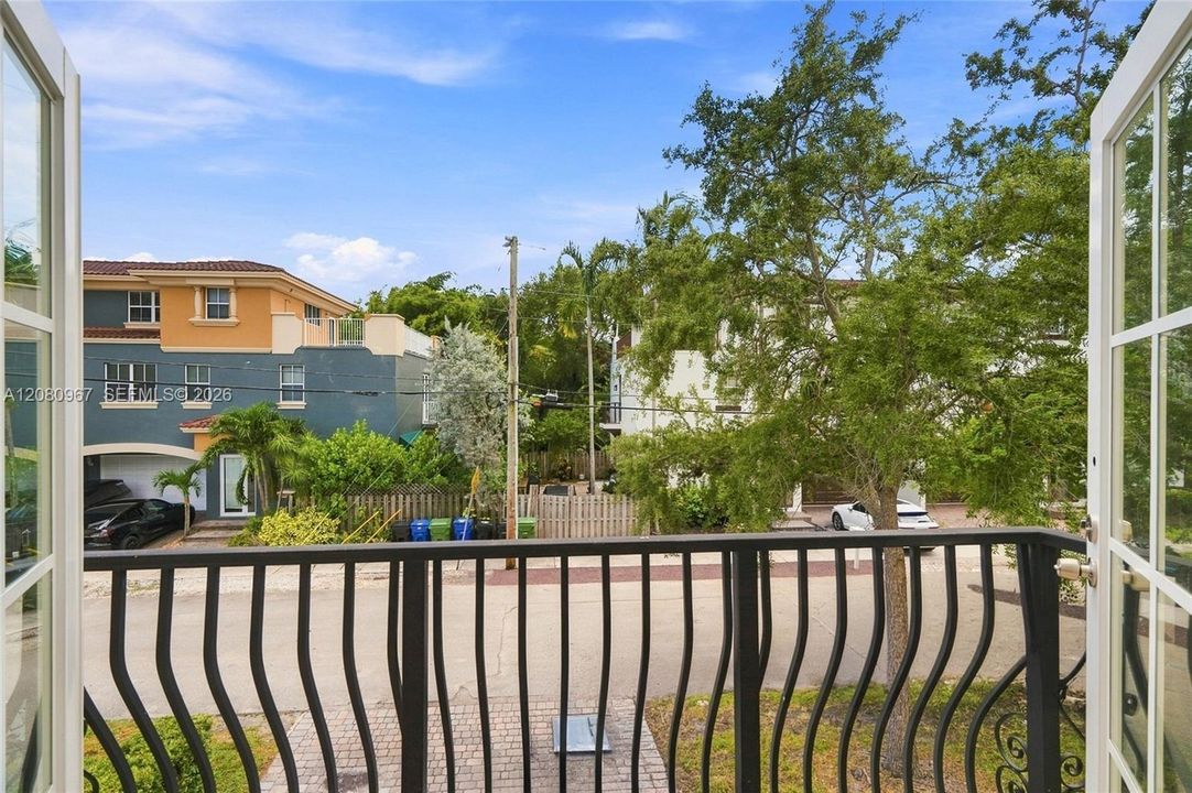 For Rent: $5,000 (4 beds, 3 baths, 3058 Square Feet)