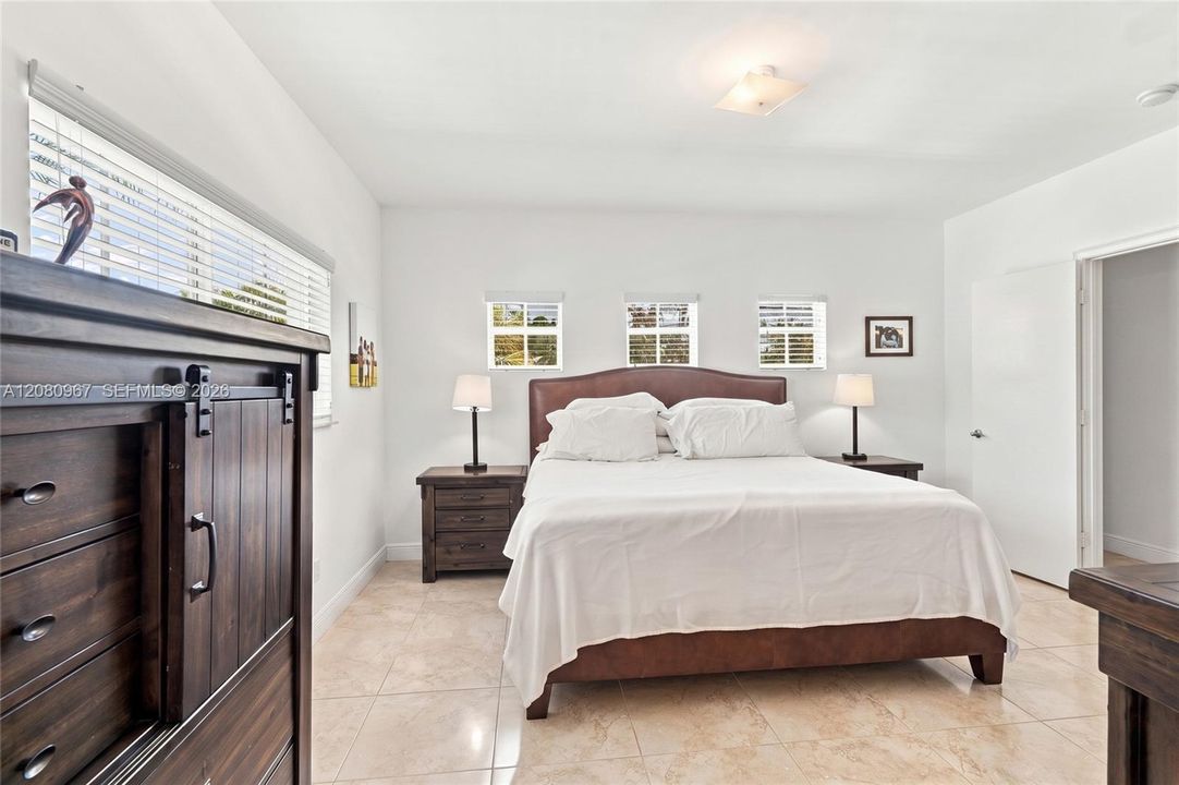 For Rent: $5,000 (4 beds, 3 baths, 3058 Square Feet)