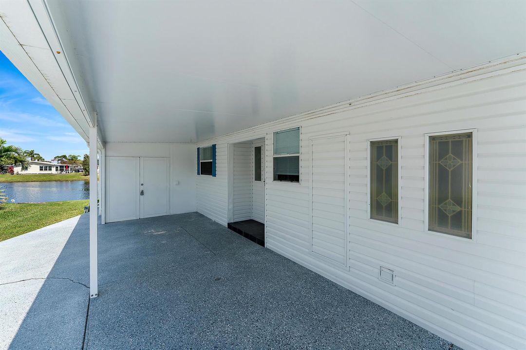 Carport/Entry/Storage