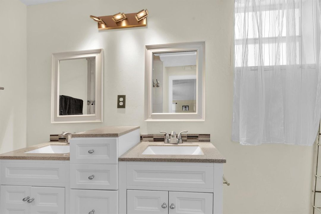 5221 NE 16th Ave Pompano Beach -31