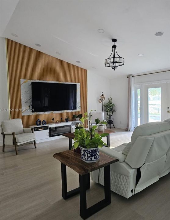 В аренду: $4,600 (3 спален, 2 ванн, 1820 Квадратных фут)