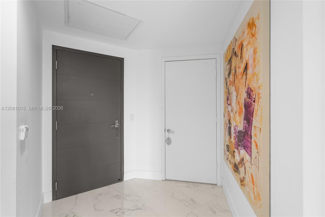 En Venta: $1,400,000 (2 camas, 2 baños, 1958 Pies cuadrados)