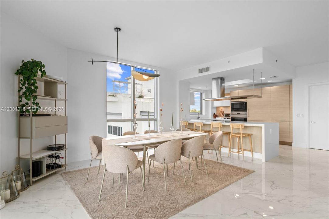 En Venta: $1,400,000 (2 camas, 2 baños, 1958 Pies cuadrados)
