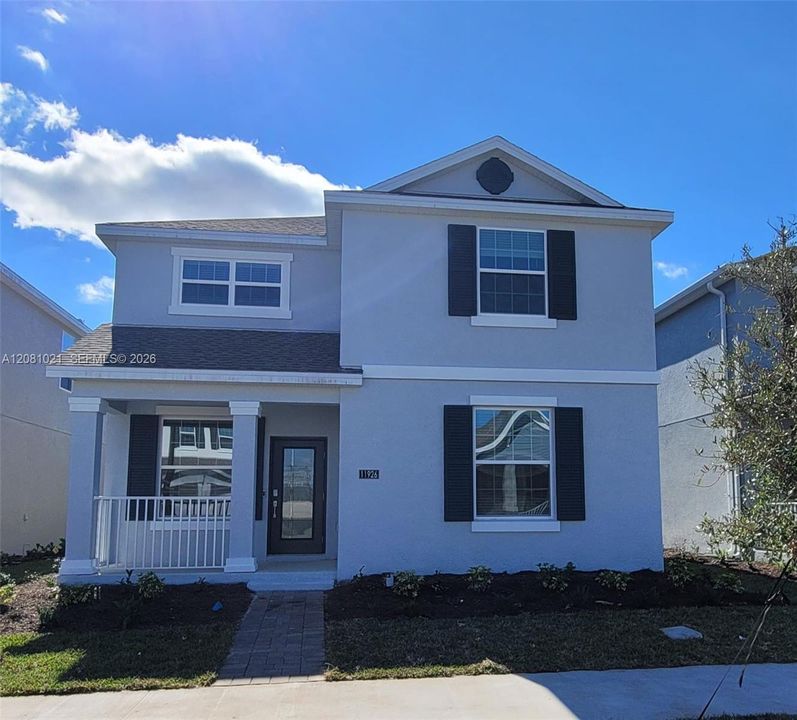 For Sale: $575,000 (5 beds, 3 baths, 2638 Square Feet)