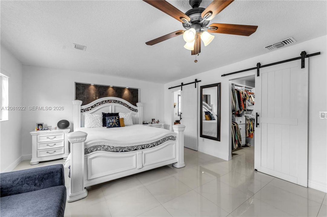 For Sale: $749,000 (3 beds, 2 baths, 1673 Square Feet)