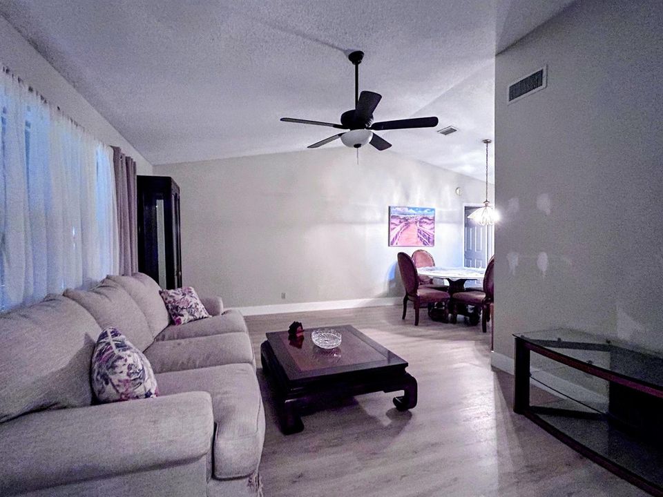 Formal living/dining area