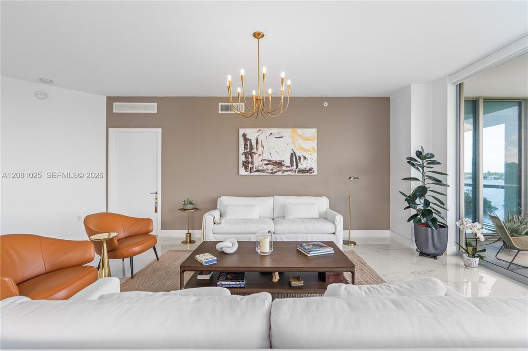 For Rent: $8,500 (2 beds, 2 baths, 1958 Square Feet)