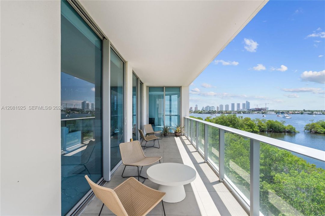For Rent: $8,500 (2 beds, 2 baths, 1958 Square Feet)