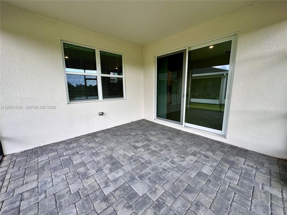 Patio has pavers