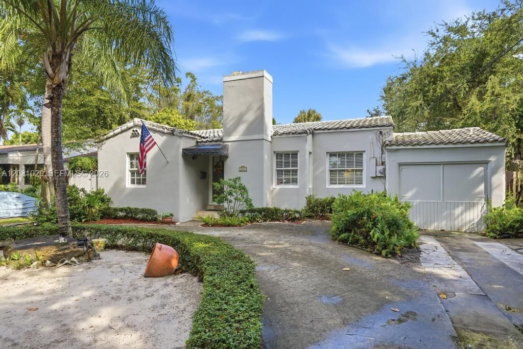 En Venta: $1,150,000 (2 camas, 2 baños, 1475 Pies cuadrados)