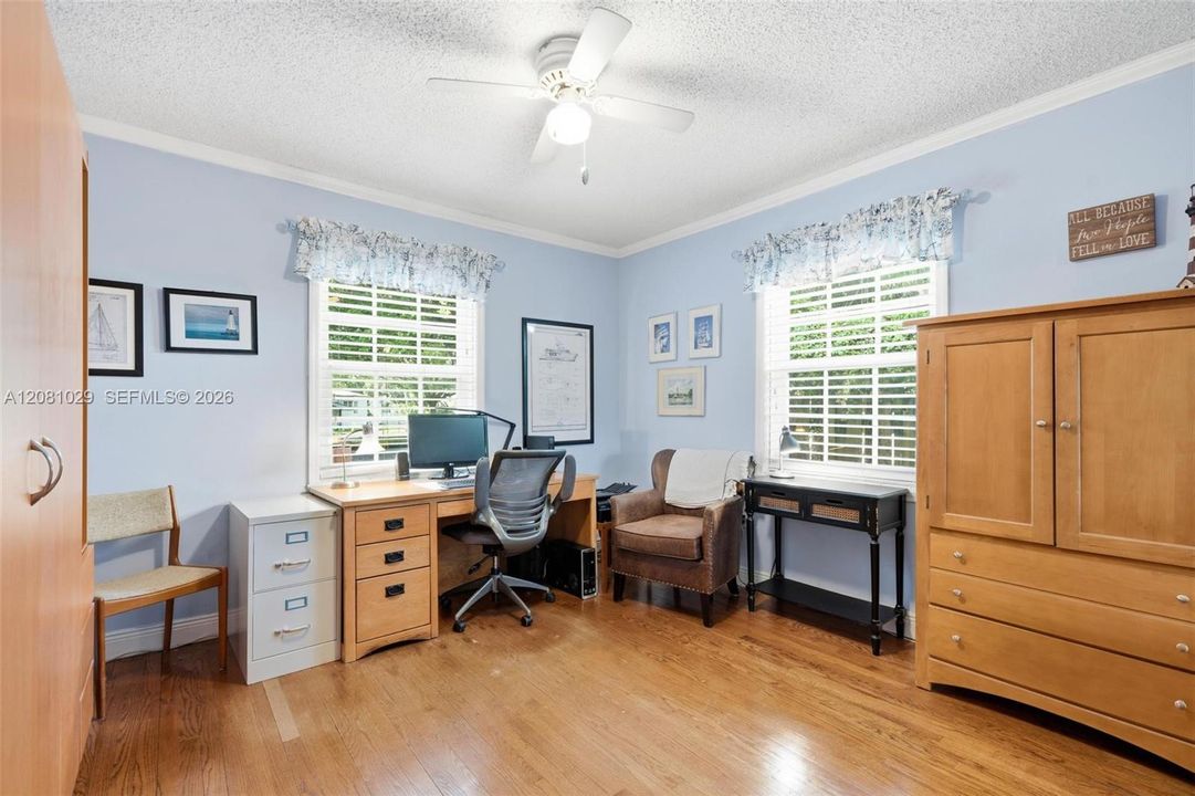 En Venta: $1,150,000 (2 camas, 2 baños, 1475 Pies cuadrados)