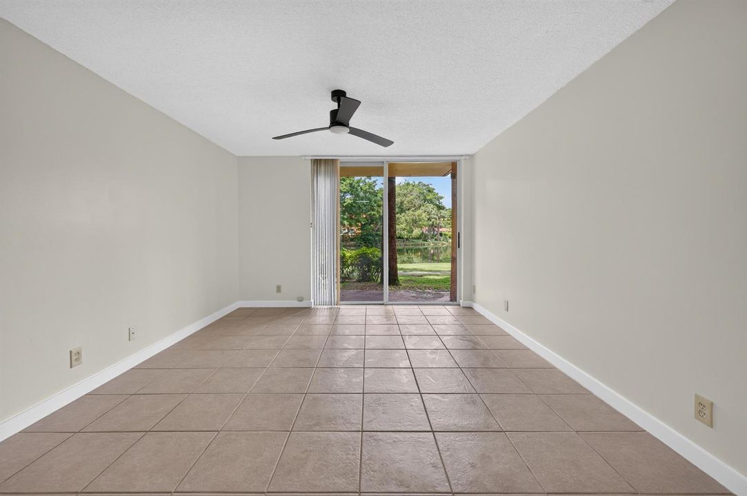 10717 apt 106-9
