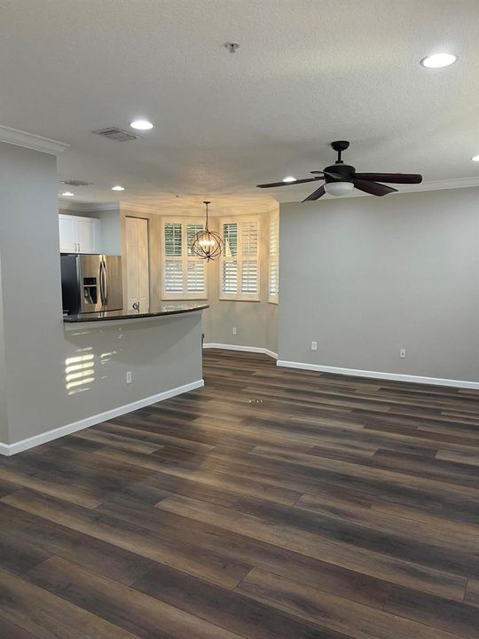 DINNING ROOM