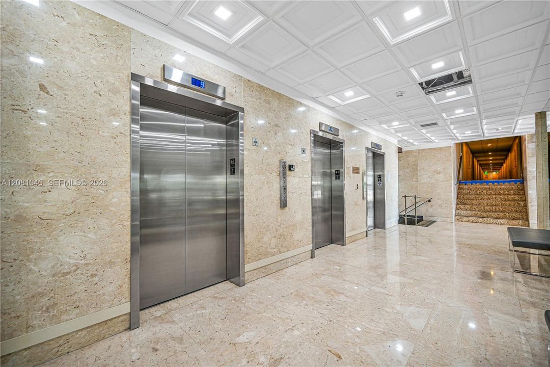 En Venta: $270,000 (1 camas, 1 baños, 762 Pies cuadrados)