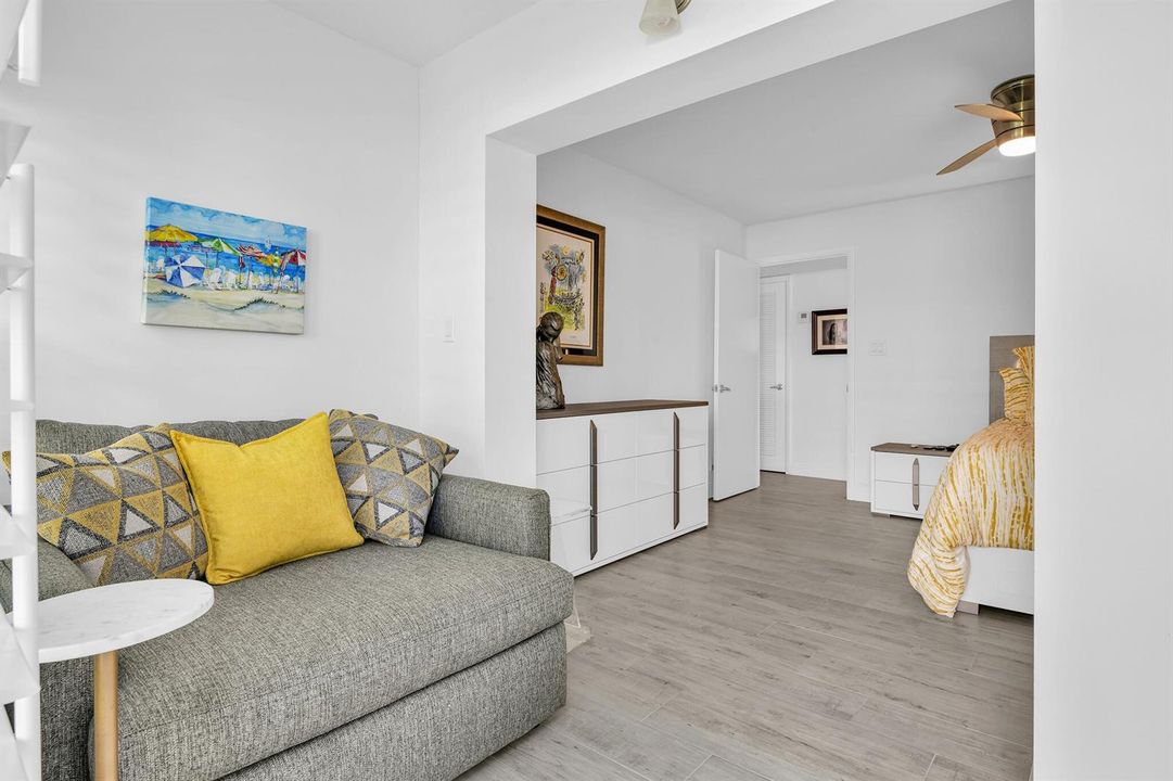 Primary Bedroom Sitting Area
