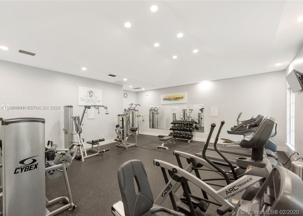 For Rent: $3,500 (2 beds, 2 baths, 1180 Square Feet)