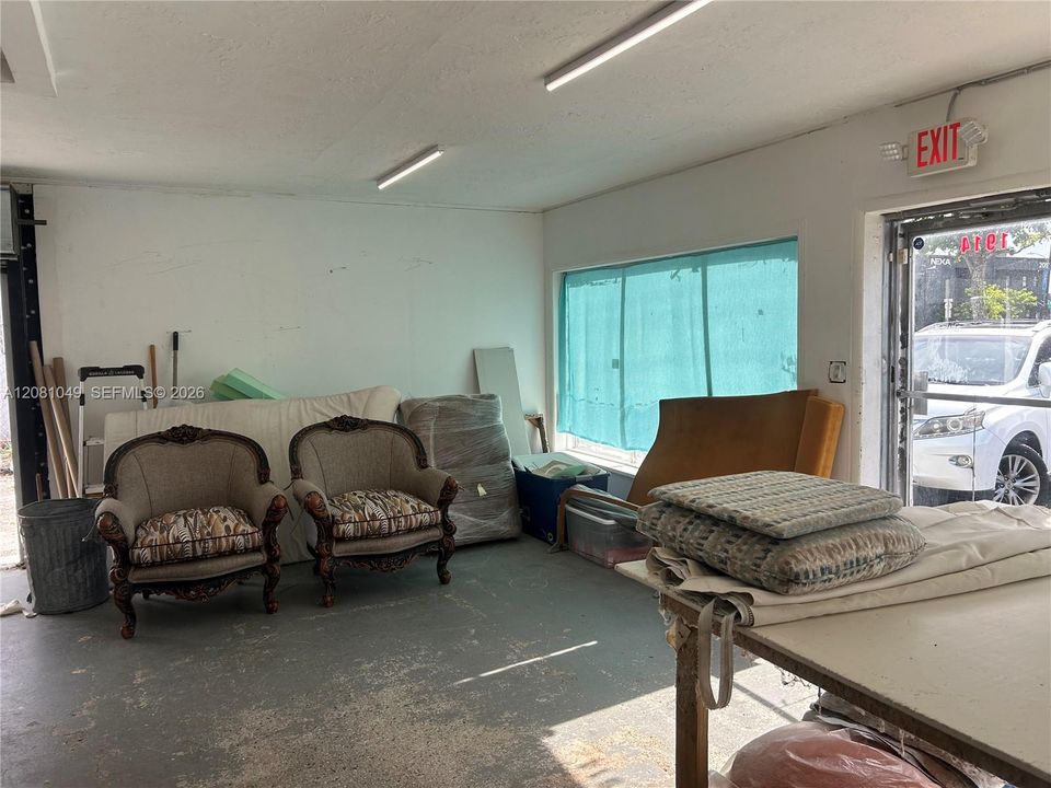 For Rent: $1,950 (0 beds, 0 baths, 0 Square Feet)