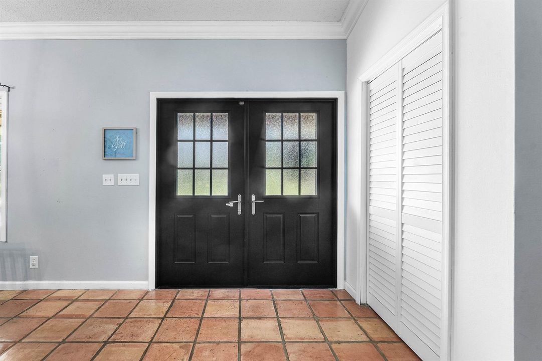006-18429SycamoreDriveWest-TheAcreage-FL