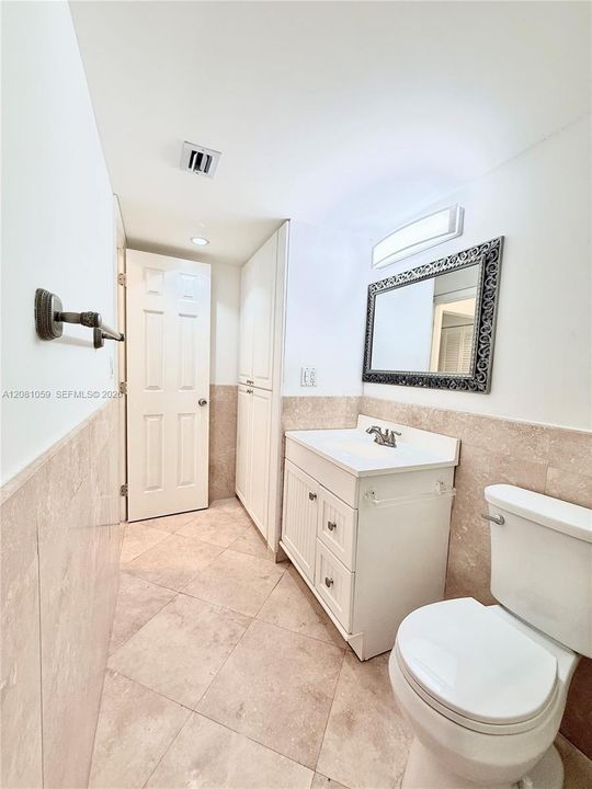 En Renta: $2,400 (1 camas, 1 baños, 720 Pies cuadrados)