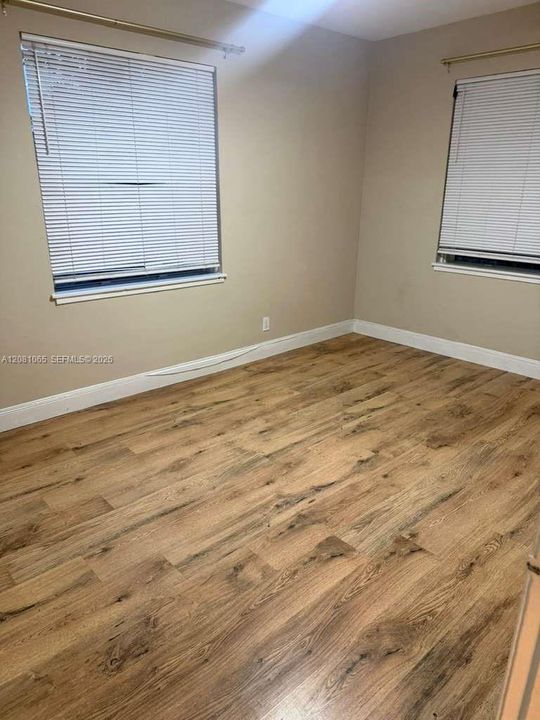 En Renta: $2,595 (2 camas, 1 baños, 937 Pies cuadrados)