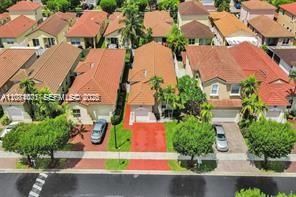 En Venta: $450,000 (3 camas, 2 baños, 1250 Pies cuadrados)