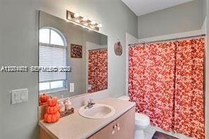 En Venta: $450,000 (3 camas, 2 baños, 1250 Pies cuadrados)