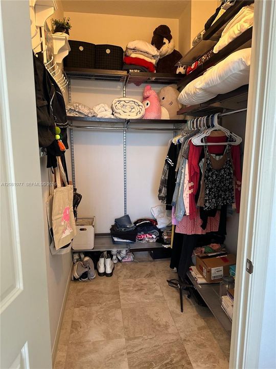 В аренду: $4,200 (2 спален, 2 ванн, 1114 Квадратных фут)