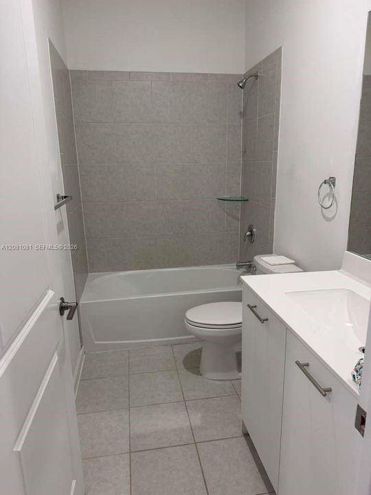 En Venta: $520,000 (3 camas, 2 baños, 1331 Pies cuadrados)