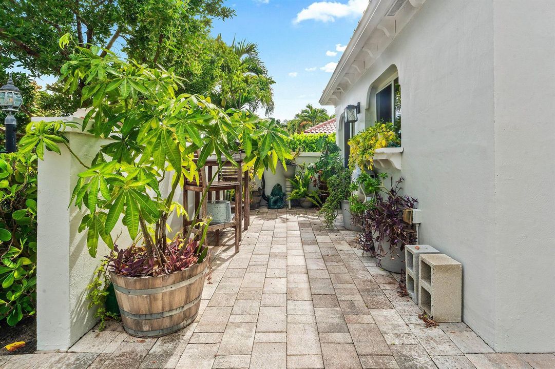 005-1476VíaDelSol-Jupiter-FL-33477-SMAL