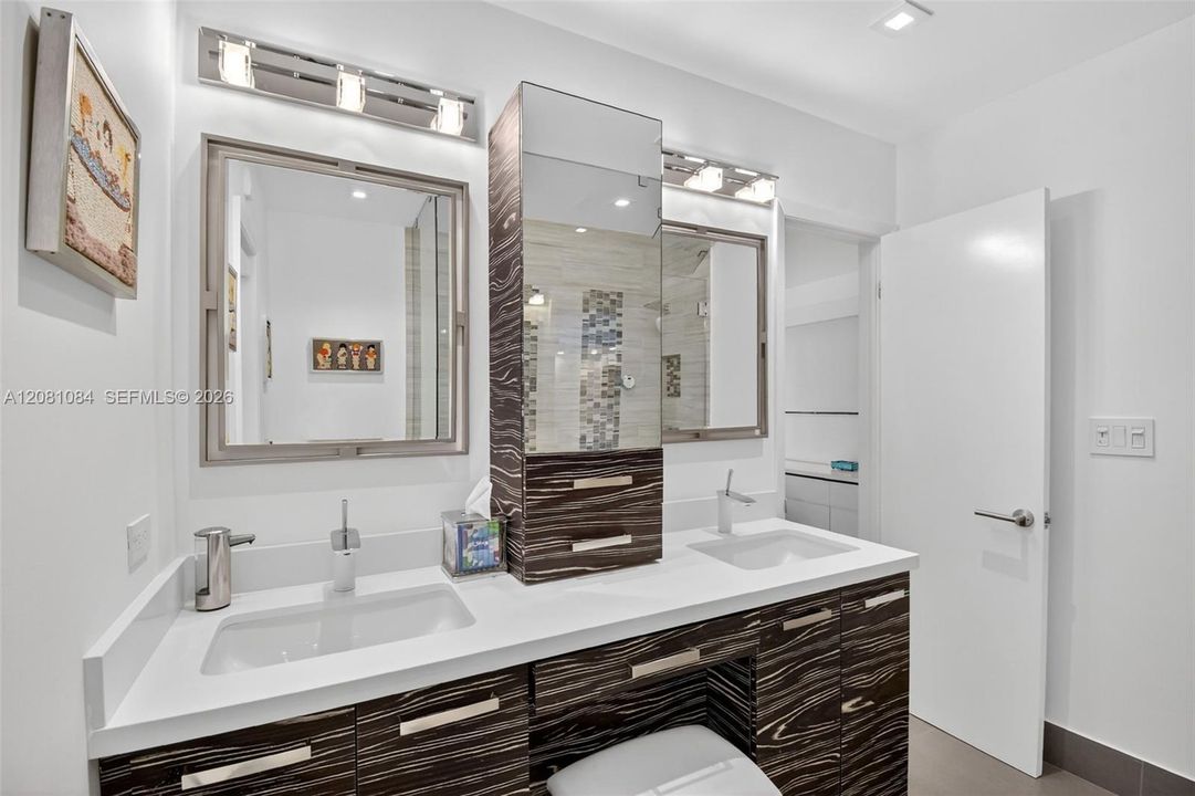 For Rent: $7,000 (3 beds, 3 baths, 2256 Square Feet)