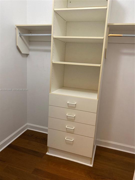 В аренду: $4,750 (4 спален, 3 ванн, 2310 Квадратных фут)