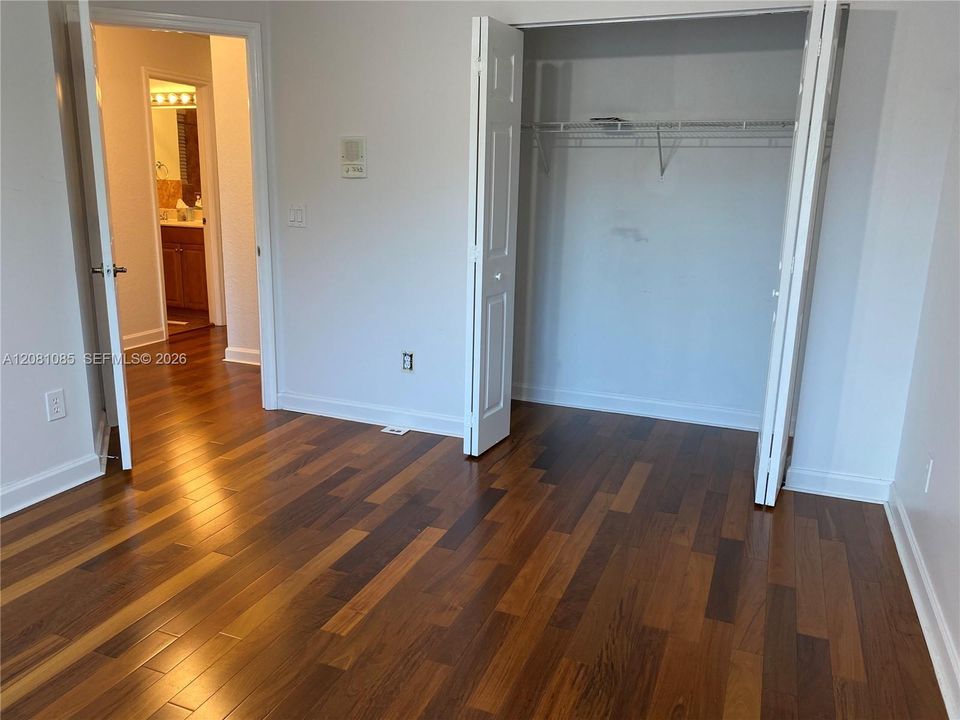 В аренду: $4,750 (4 спален, 3 ванн, 2310 Квадратных фут)