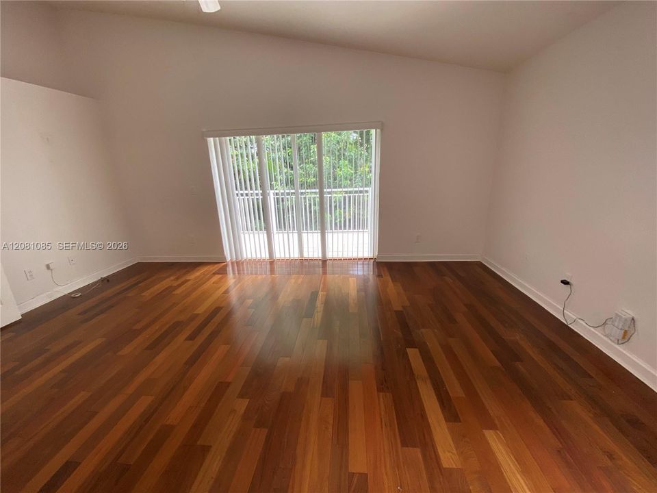 В аренду: $4,750 (4 спален, 3 ванн, 2310 Квадратных фут)